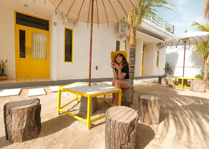 Castle Hostel Canggu (Bali)